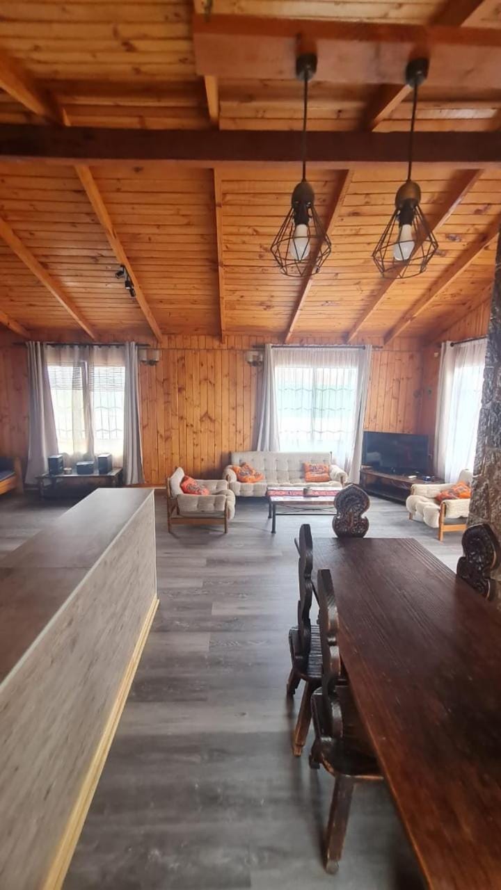 CASA EN PALAFITO House in Santiago Metropolitan Region