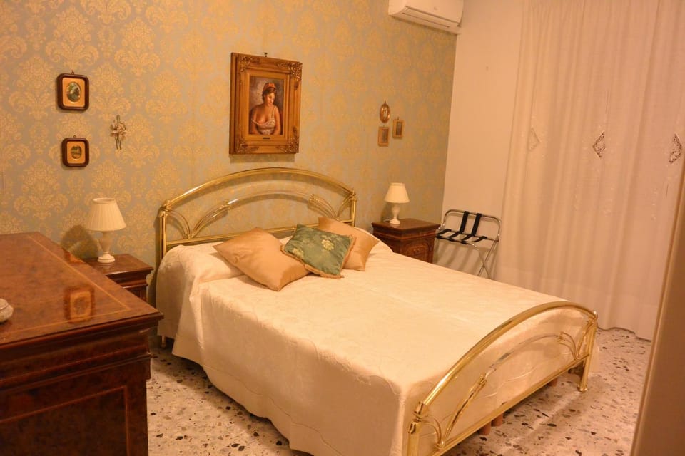B&B Piazza Madonnina Bed and Breakfast in Campania