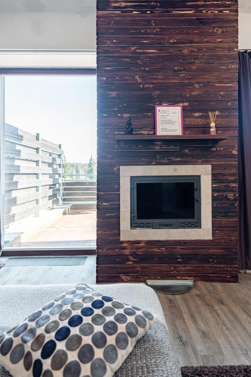 Living room, Seating area, flat iron