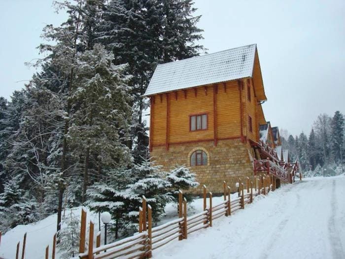 Норіс Hotel in Romania