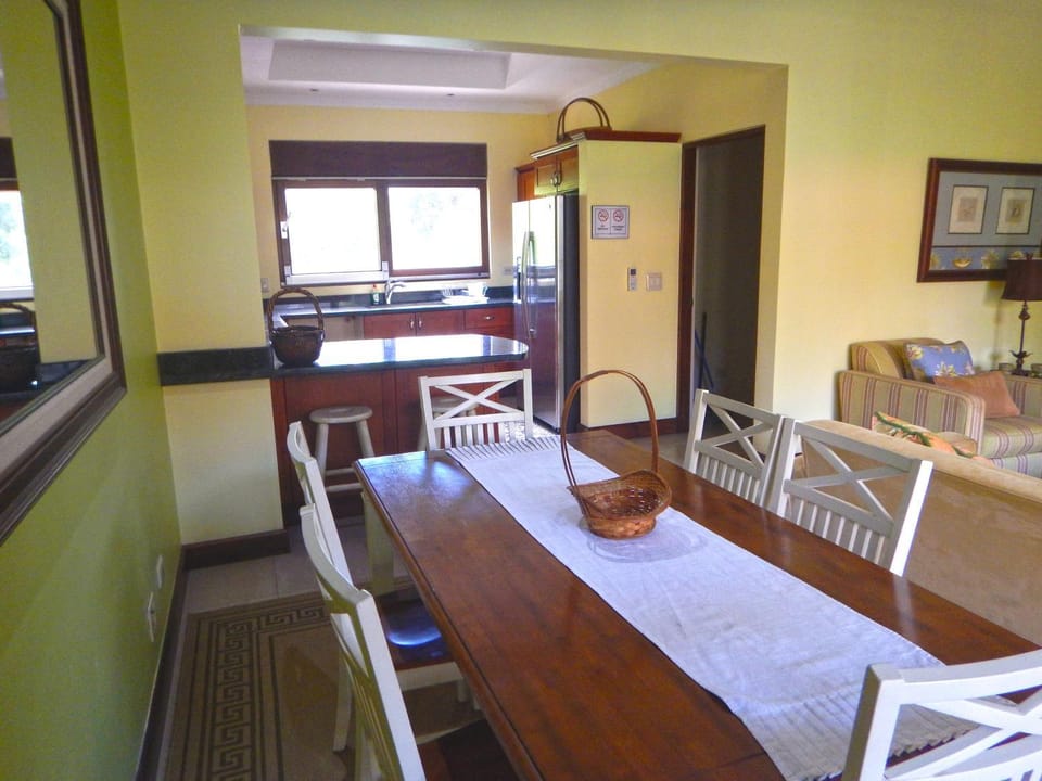 Macaws Ocean Club Apartment in Jaco