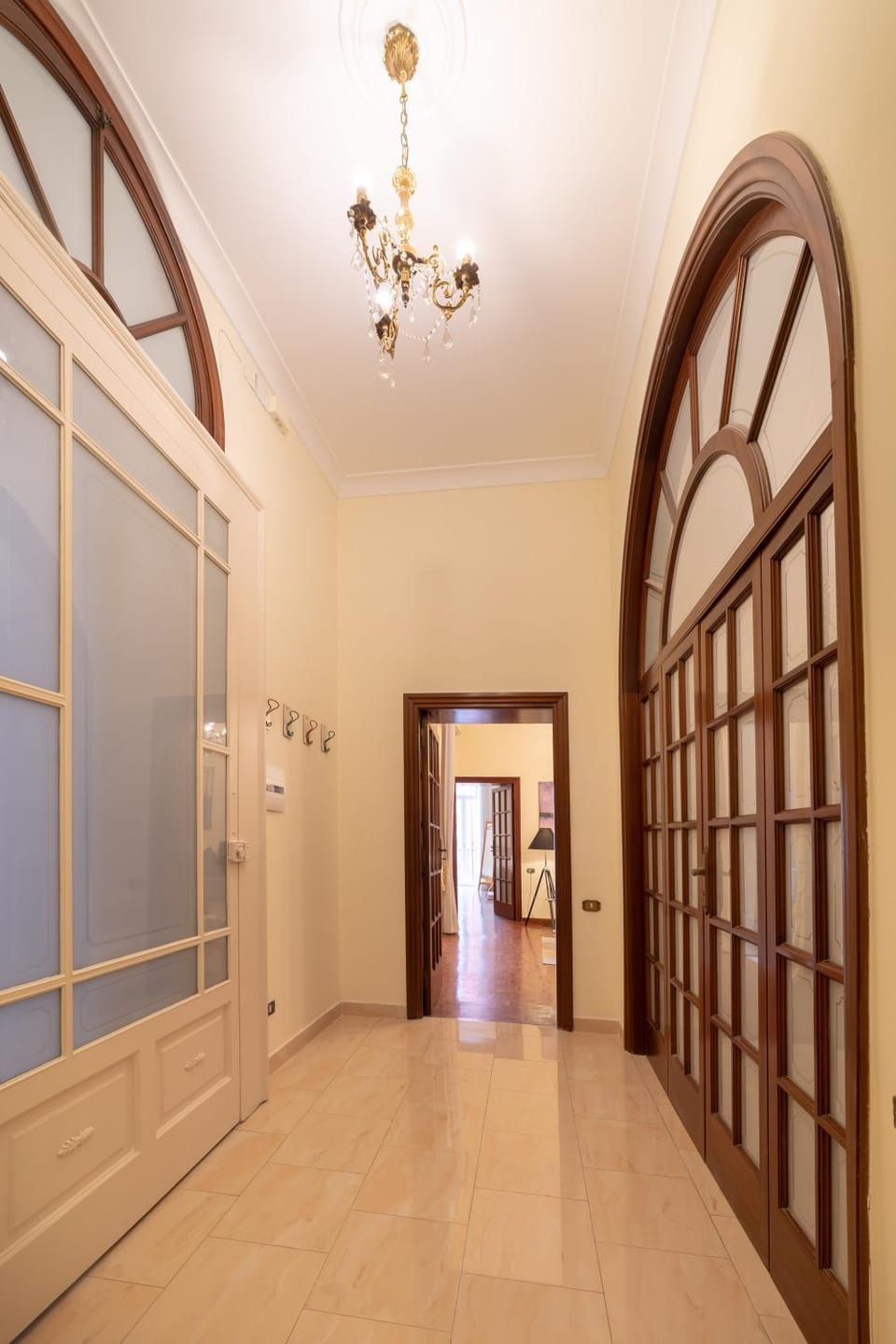 The Dante Apartment By HouseinNaples Apartment in Naples