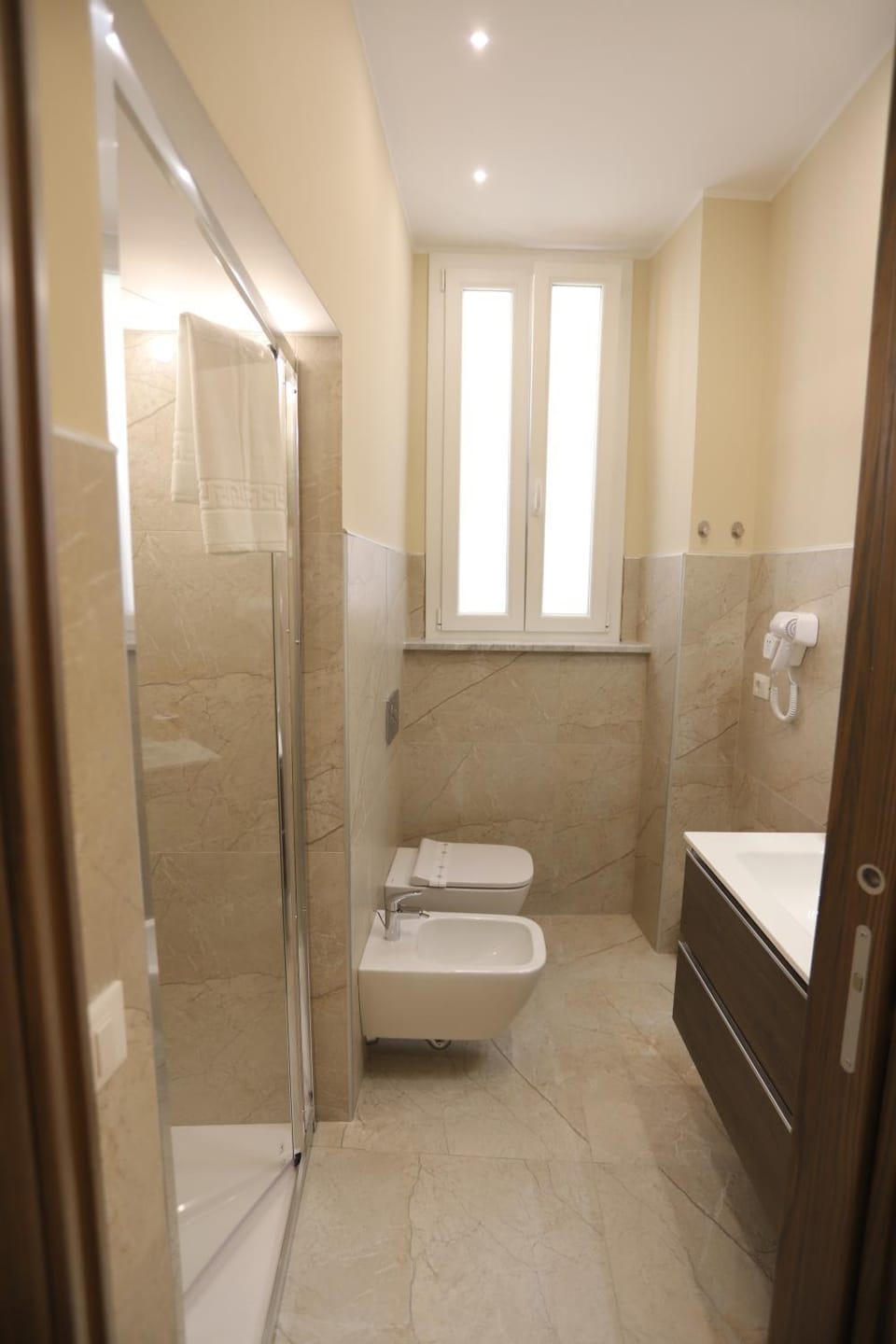 Shower, Toilet, Bathroom, bidet