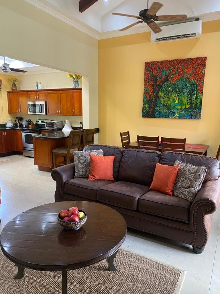 Macaws Ocean Club Apartamento # 18 Apartment in Jaco