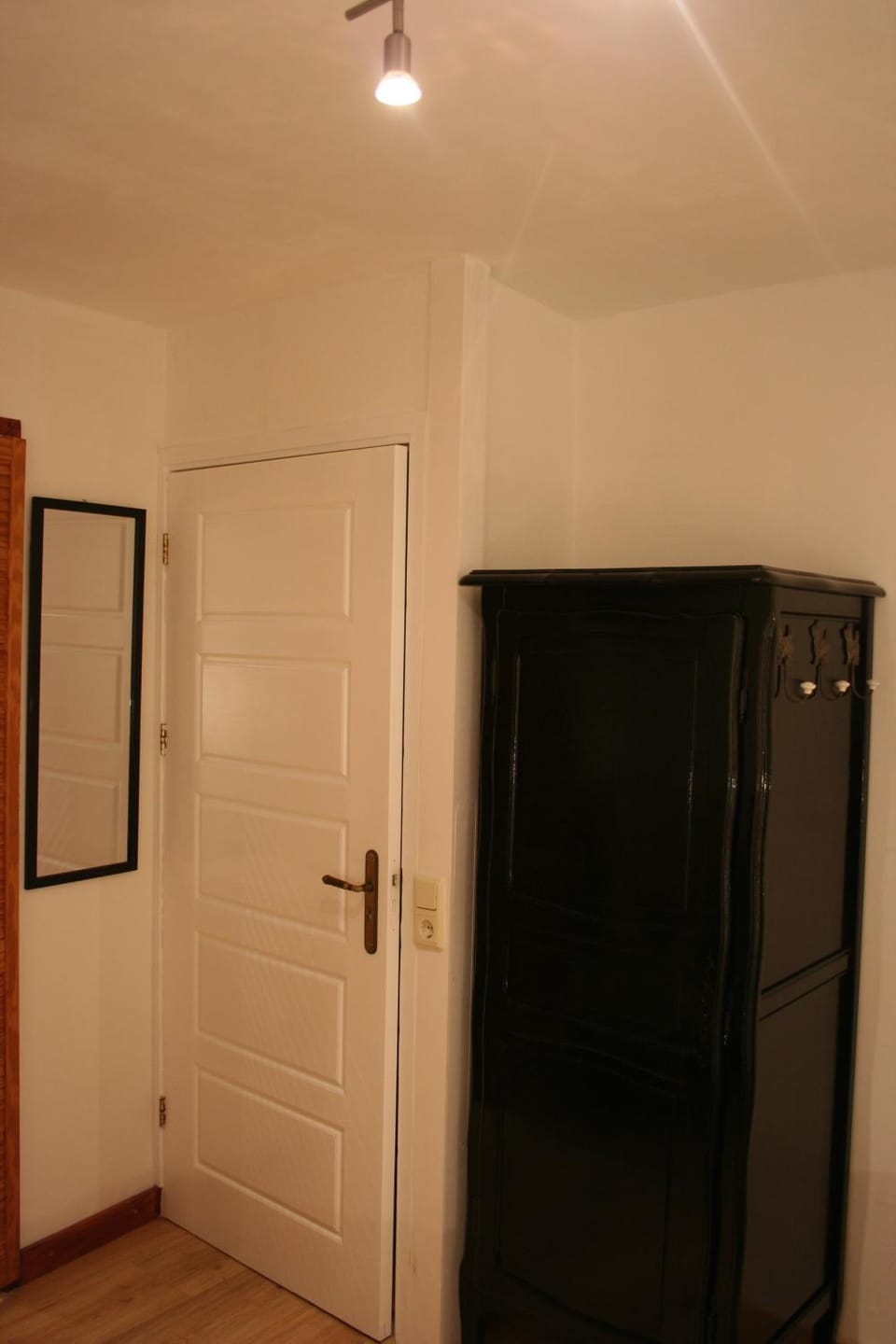 Other, Photo of the whole room