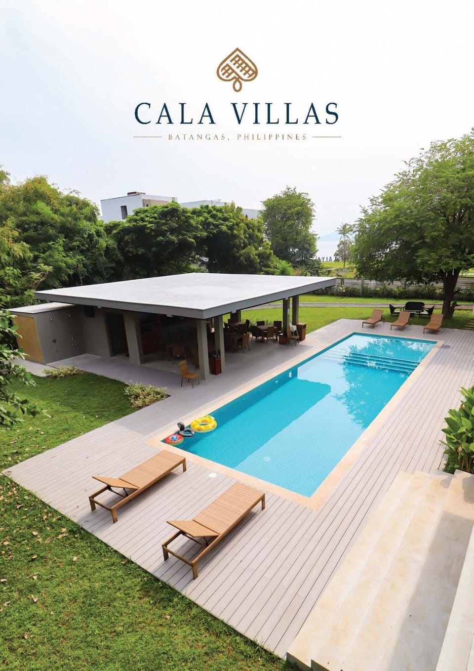Garden view, Pool view, Swimming pool, sunbed