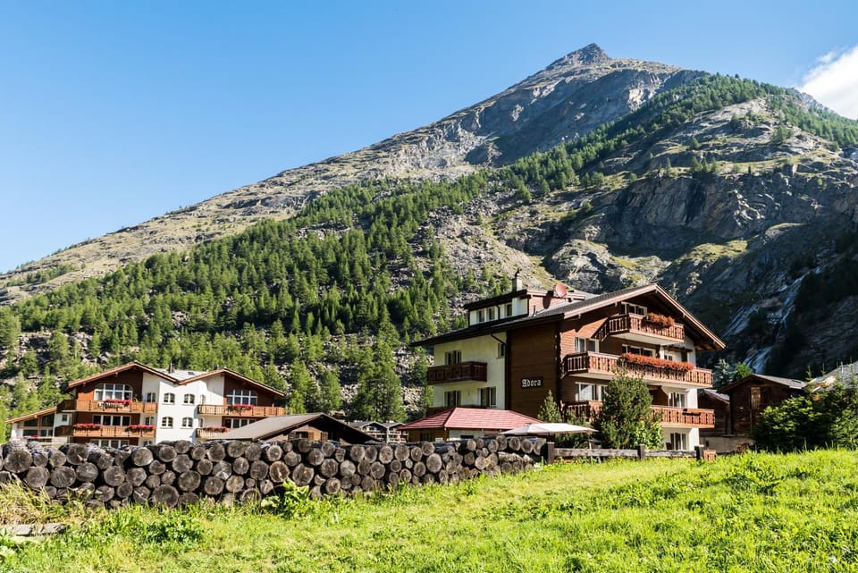 Haus Adora Apartment in Canton of Valais
