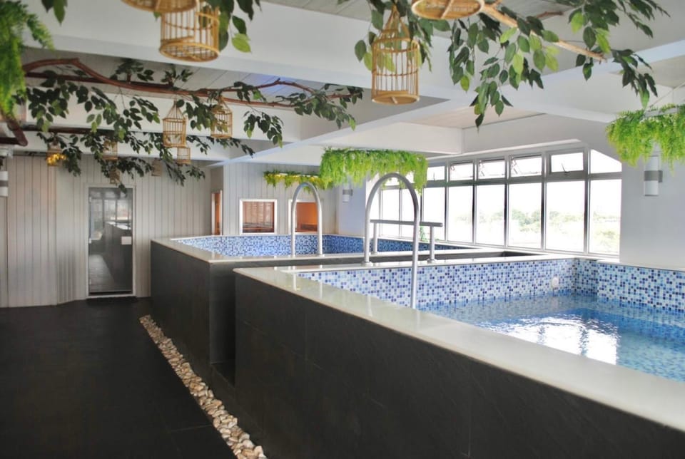 Selah Pods Hotel Manila Hotel in Pasay
