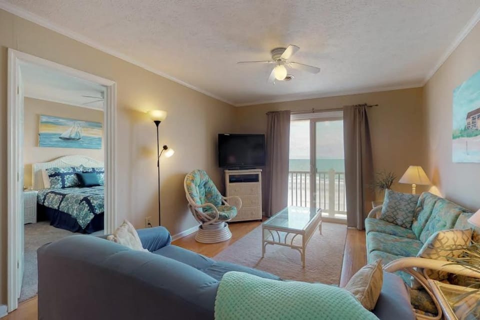 Best Beach Spot Apartment in Surfside Beach