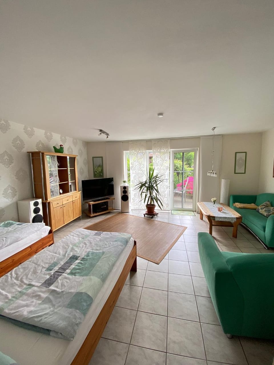 Living room, Bedroom