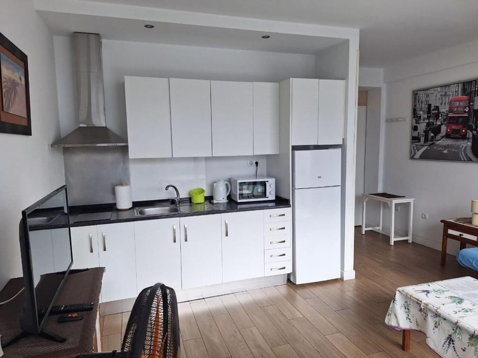 Loft moderno con balcón al lado de Las Canteras Apartment in Las Palmas de Gran Canaria