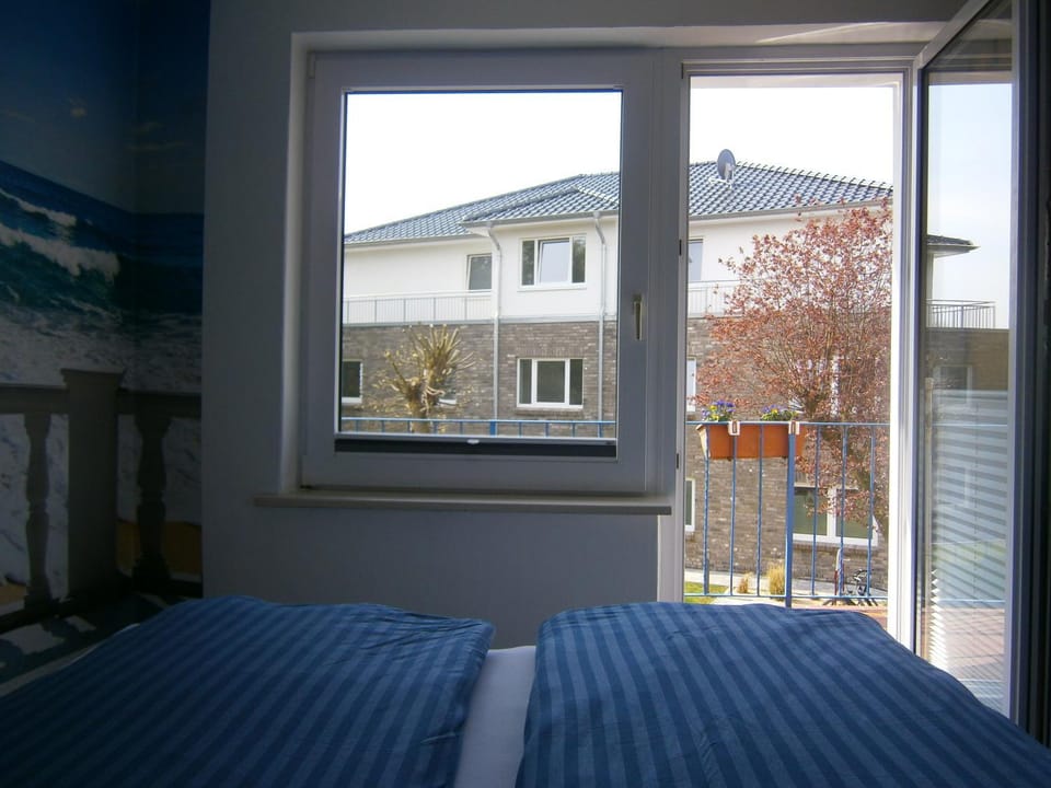 Bed, View (from property/room), Balcony/Terrace