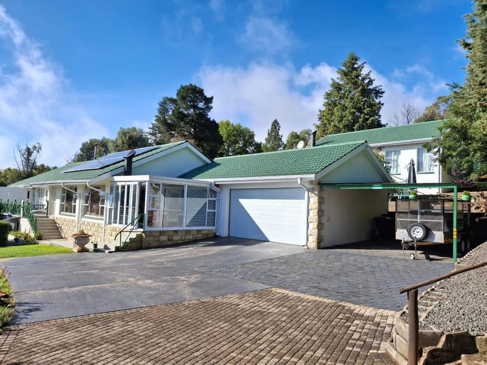 Property building, Parking
