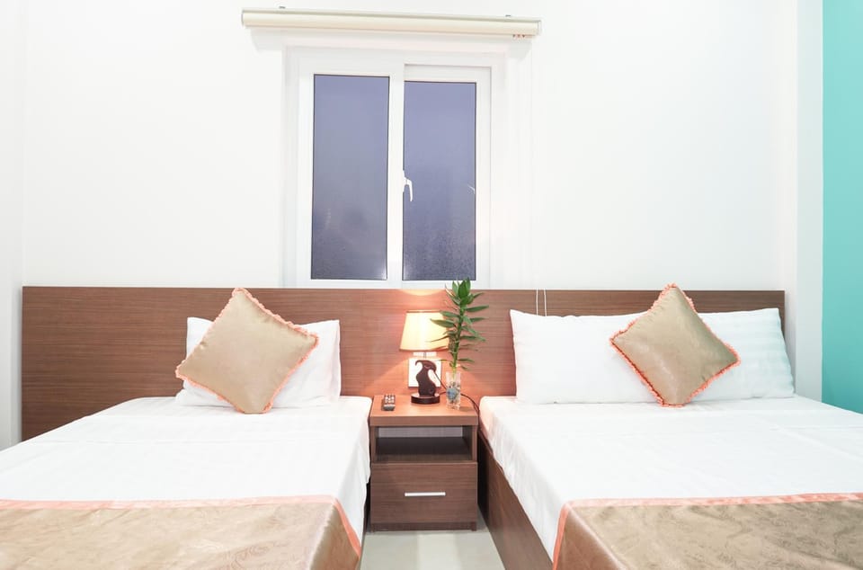 Hưng Long Hostel Bed and Breakfast in Laos