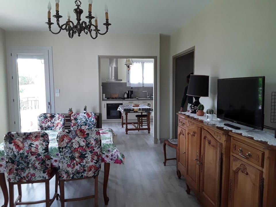 Le cerisier House in Occitanie