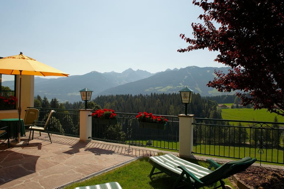 View (from property/room), Balcony/Terrace