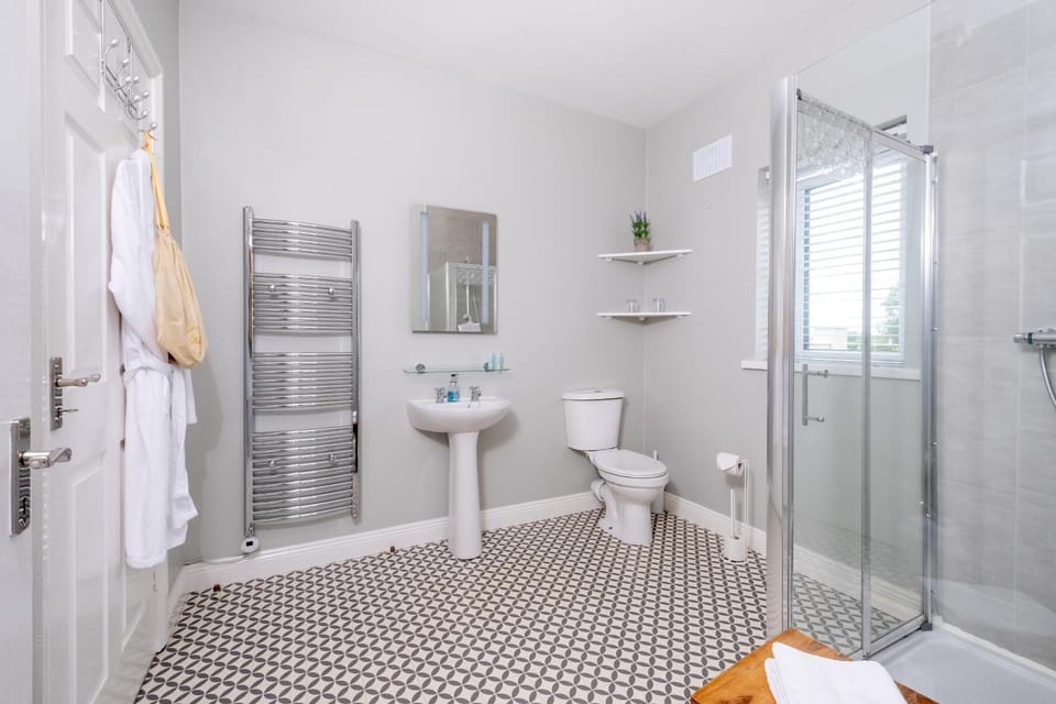 Keeraun Hill Bed and Breakfast in County Galway