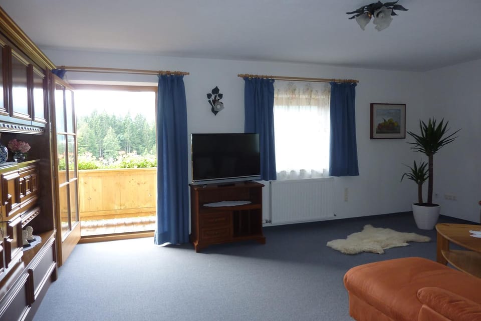 Tratlhof Apartment in Tyrol