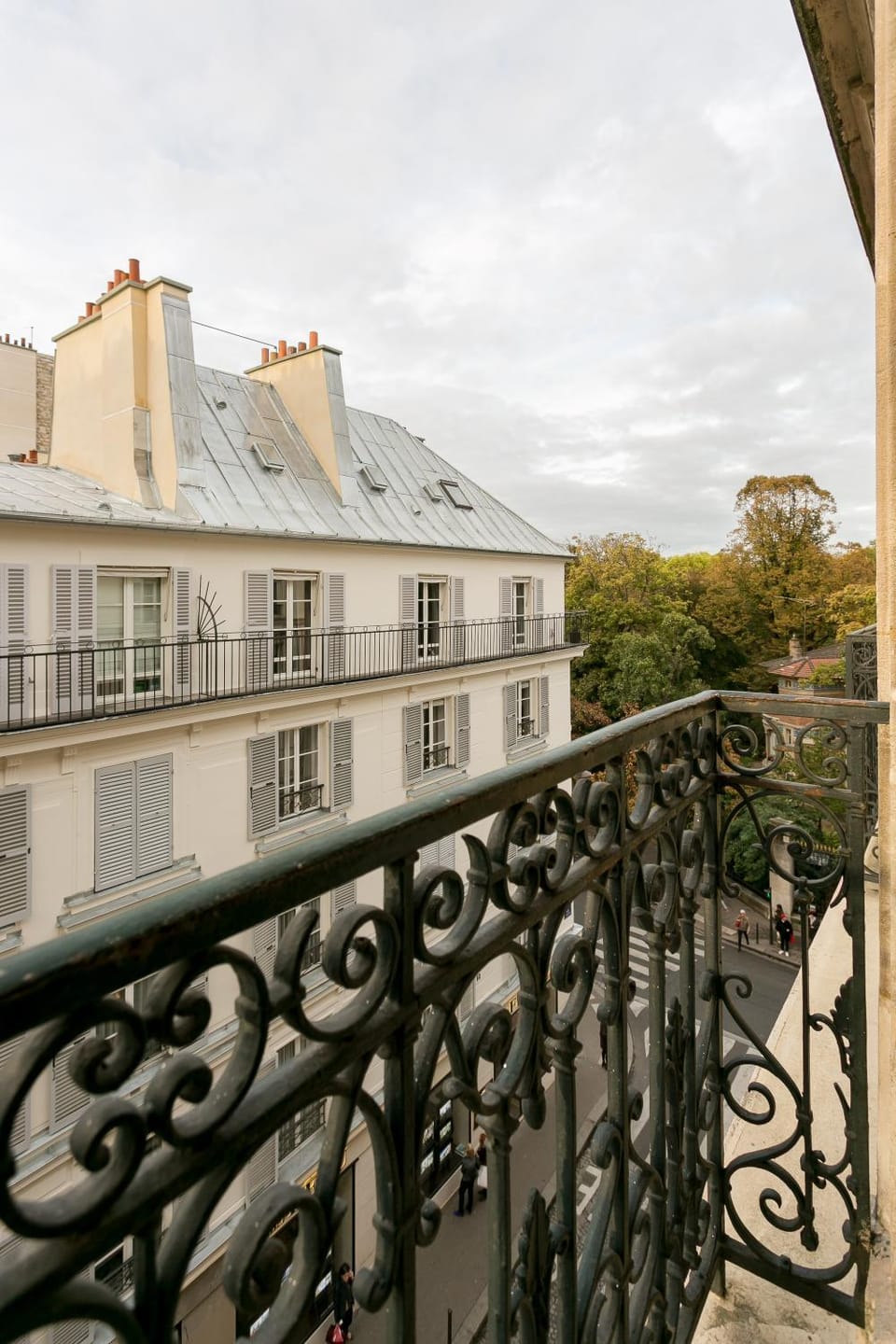 Balcony/Terrace, City view, Street view, Quiet street view