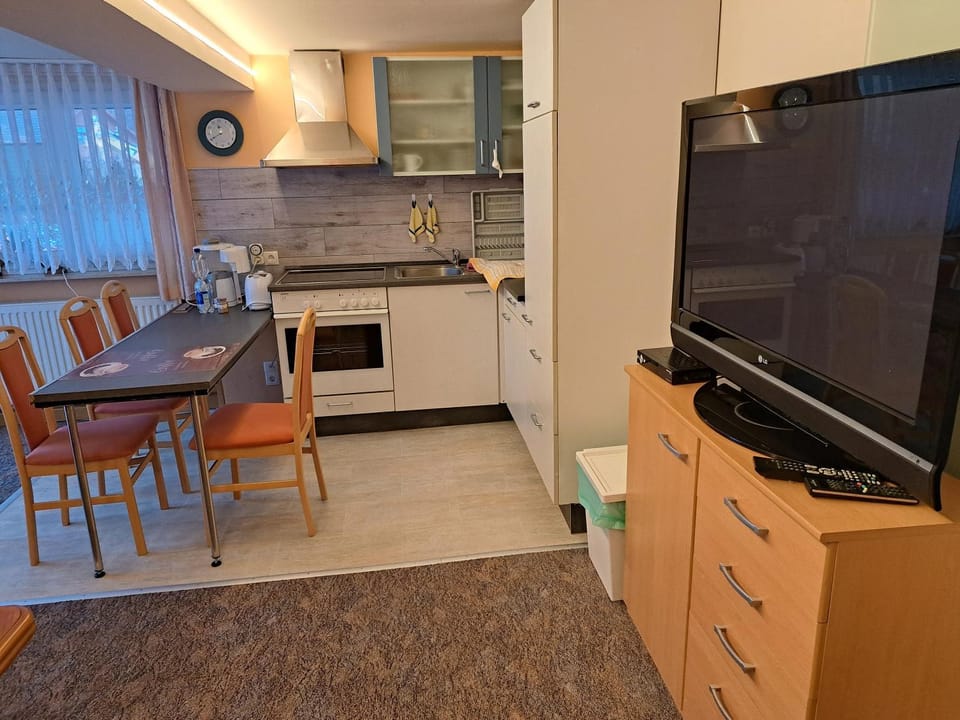 FEWO Angelika barrierefrei Apartment in Thuringia, Germany