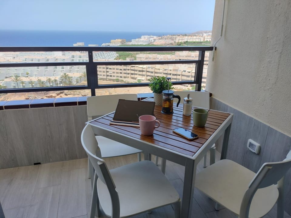 Natural landscape, View (from property/room), Balcony/Terrace, Sea view