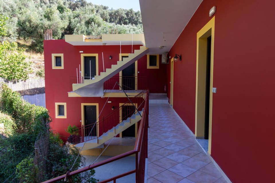 Property building, Inner courtyard view
