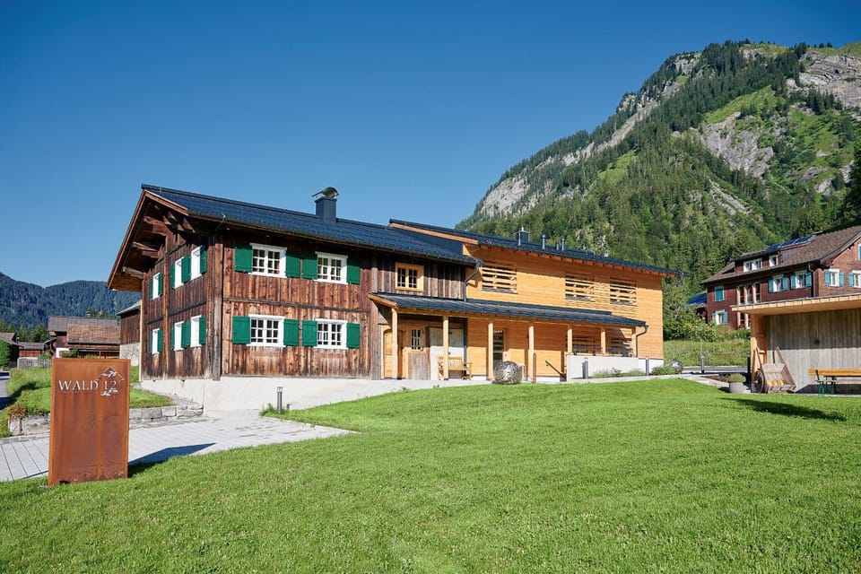 Wald 12 Ferienhaus Bed and Breakfast in Vorarlberg, Austria