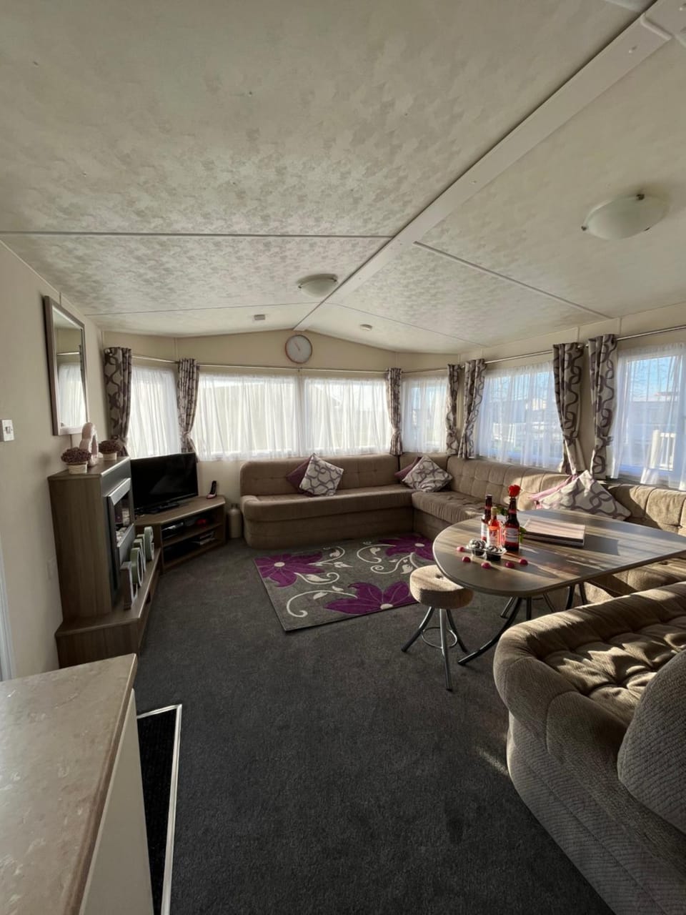 Kingfisher court Campground/ 
RV Resort in Tattershall