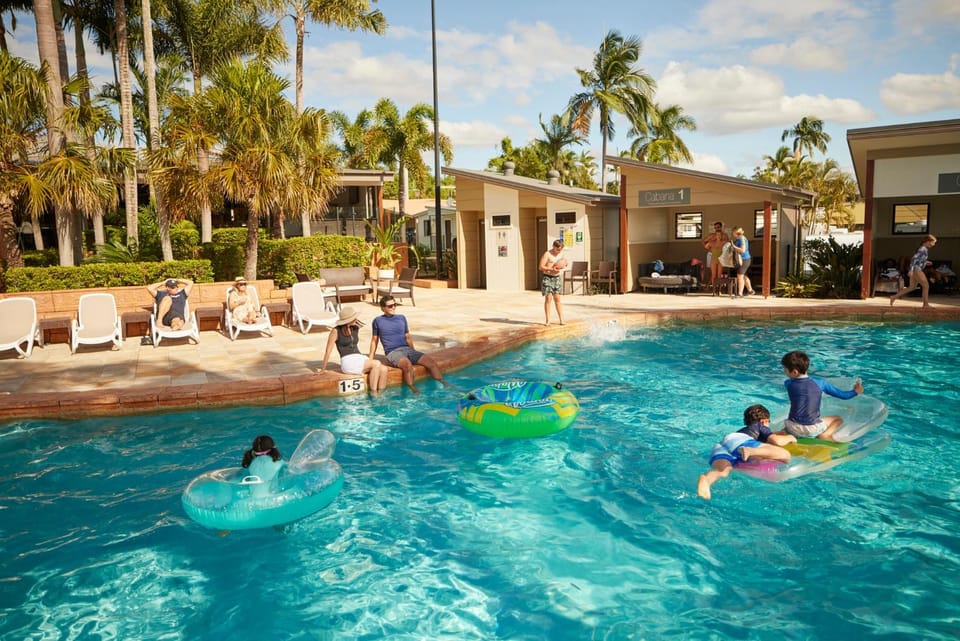 Swimming pool, children, sunbed