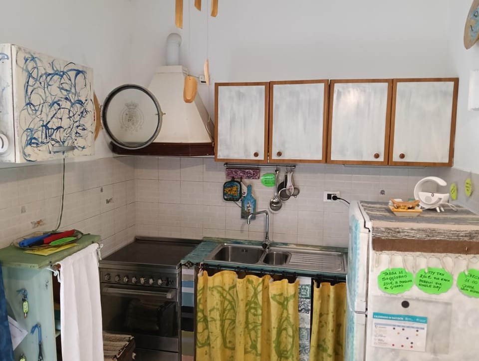 Little art house Apartment in Gaeta