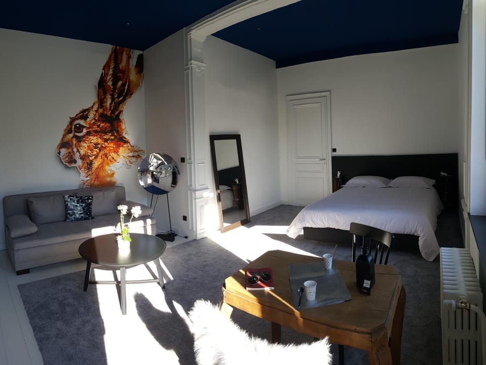 Photo of the whole room