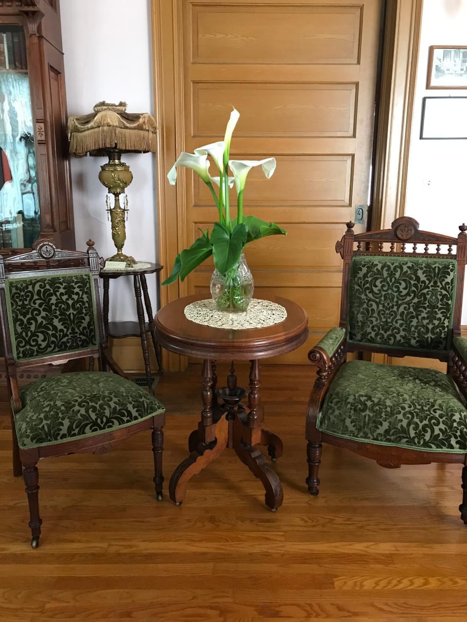 Living room, Seating area, hair dresser