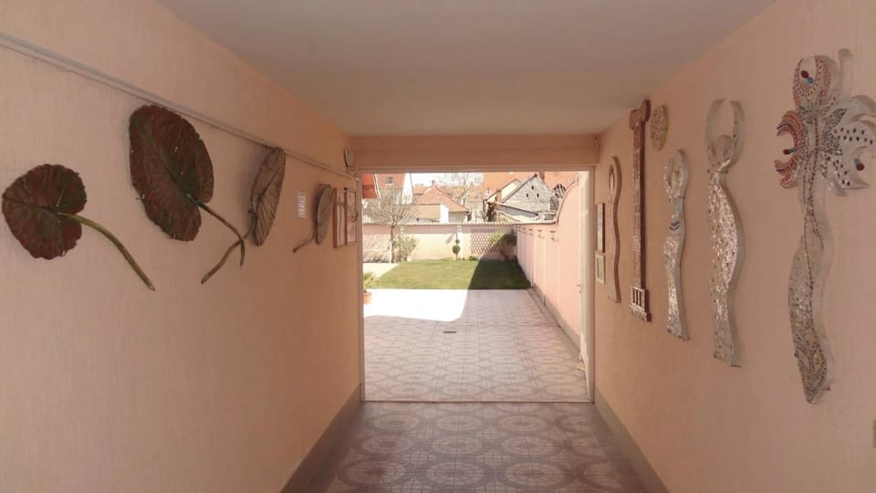 Inner courtyard view