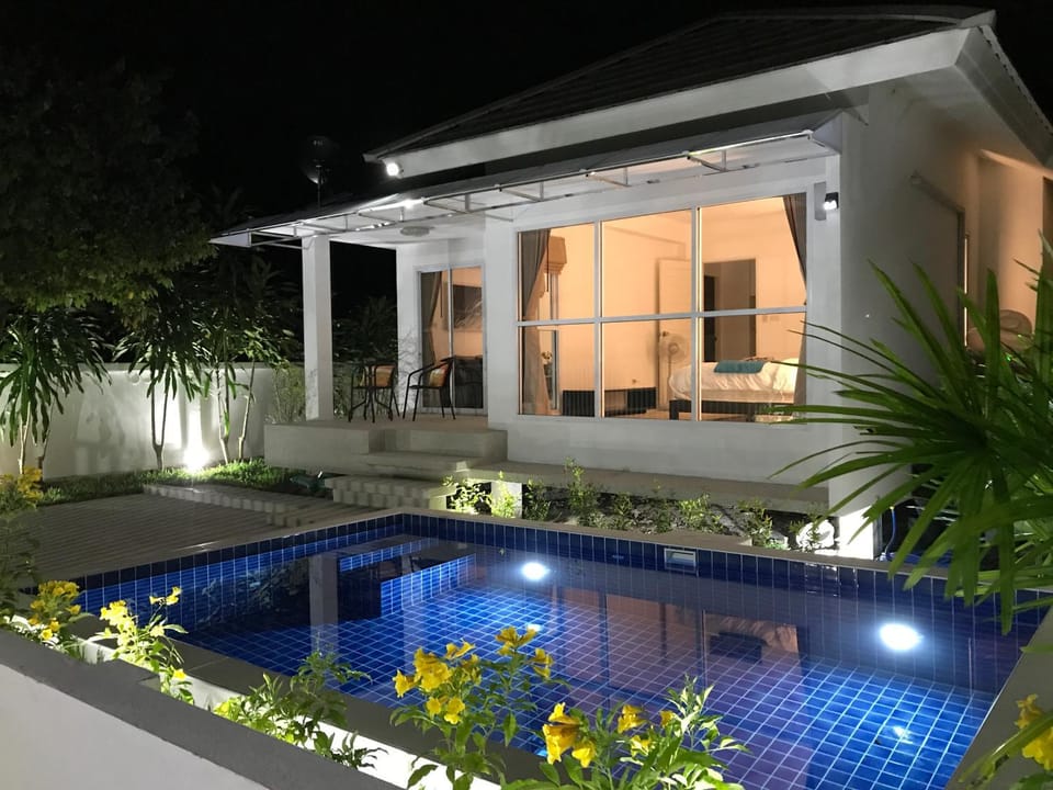 2 Bedroom Pool Villa Jasmine SDV001 - short walk to beautiful Ban Tai beach and village Villa in Ko Samui