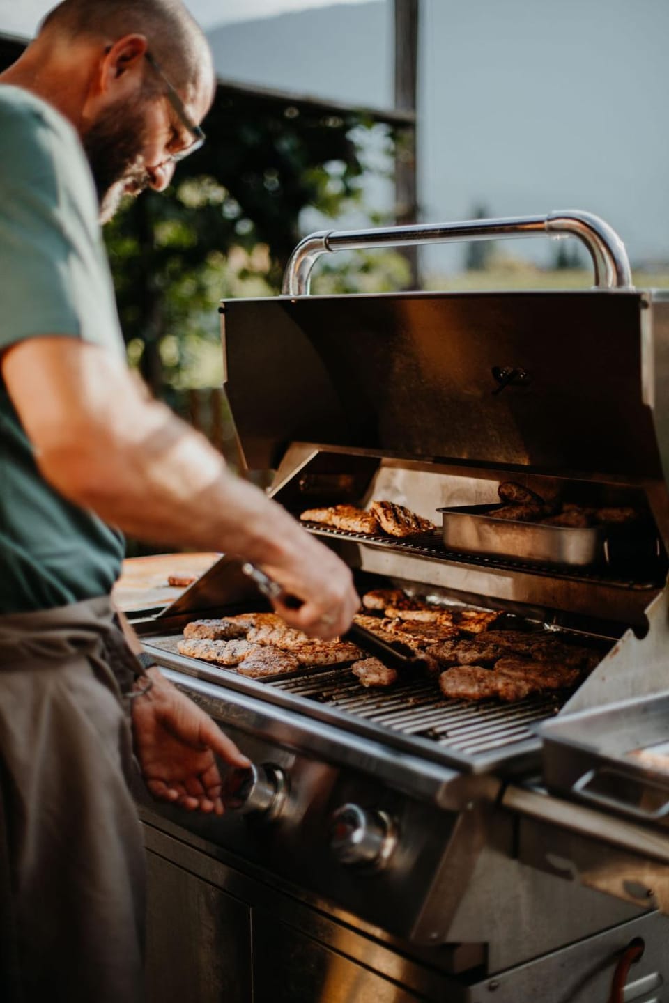 BBQ facilities, Food and drinks, Food