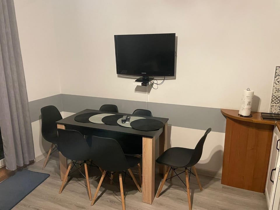 Apartamenty Przy Deptaku Apartment in Lower Silesian Voivodeship