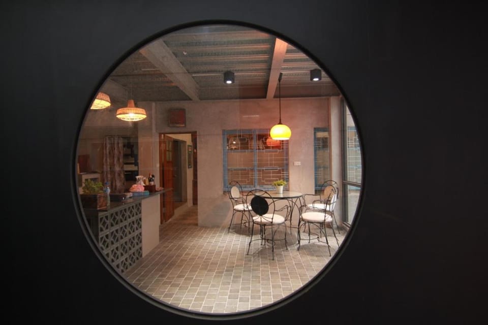 Property building, Lounge or bar