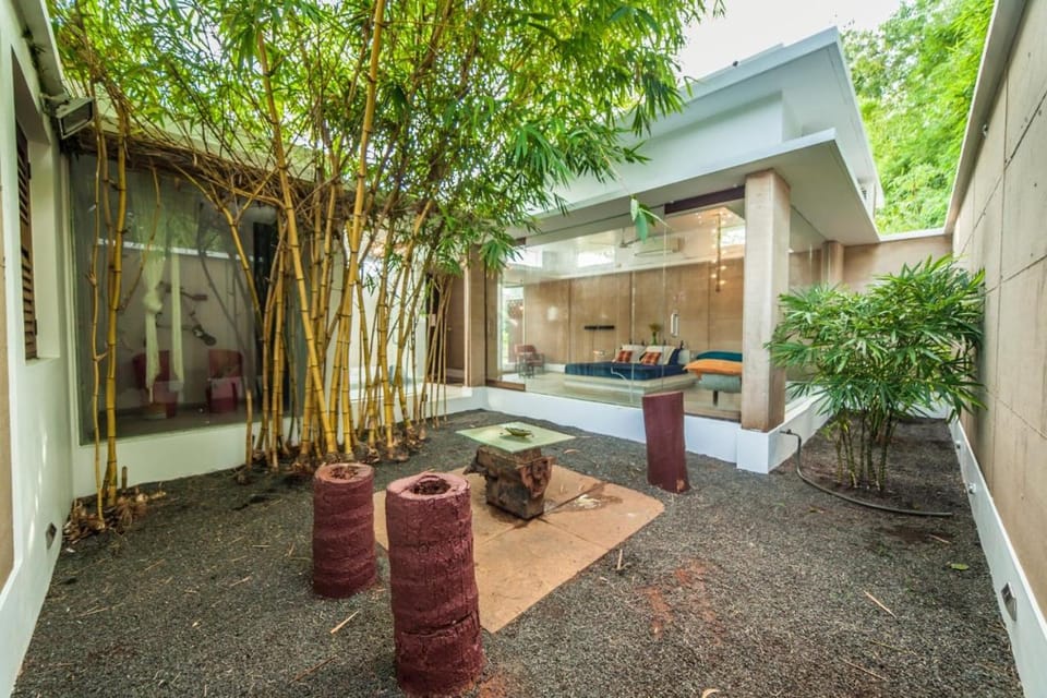 Patio, Seating area