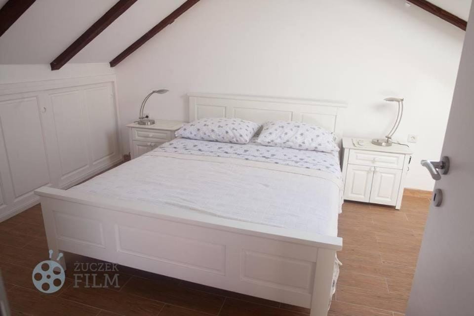 Villa Agava Apartment in Vrboska