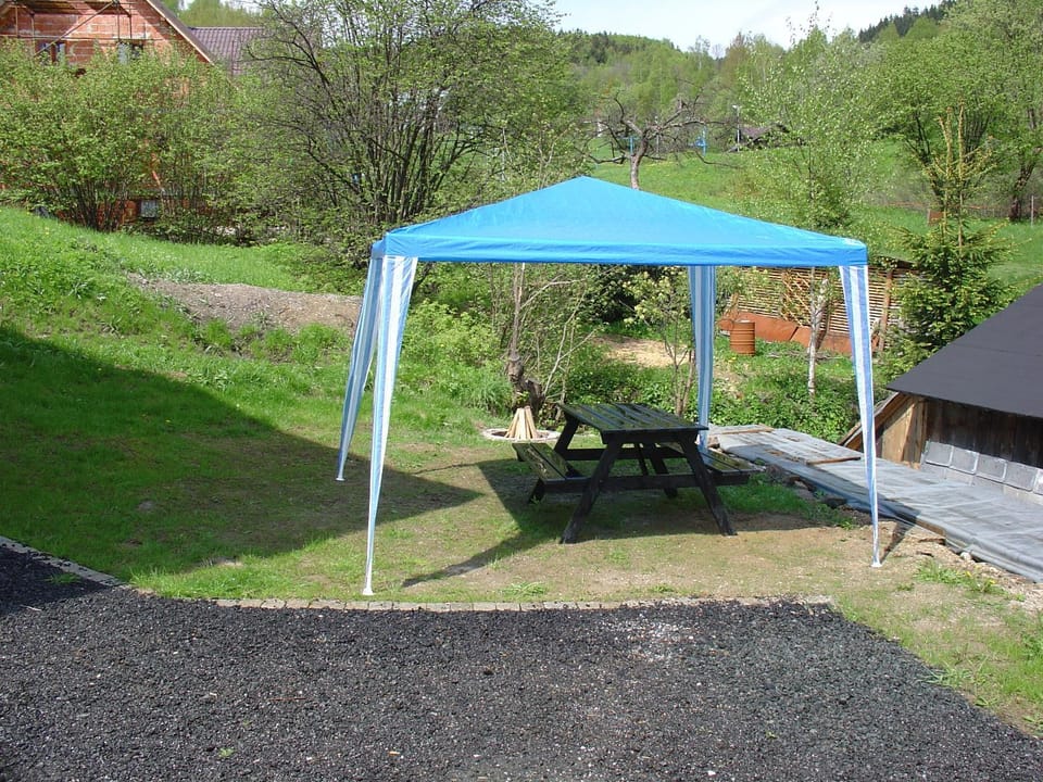 BBQ facilities, Garden