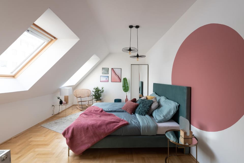 Photo of the whole room, Decorative detail, Bedroom