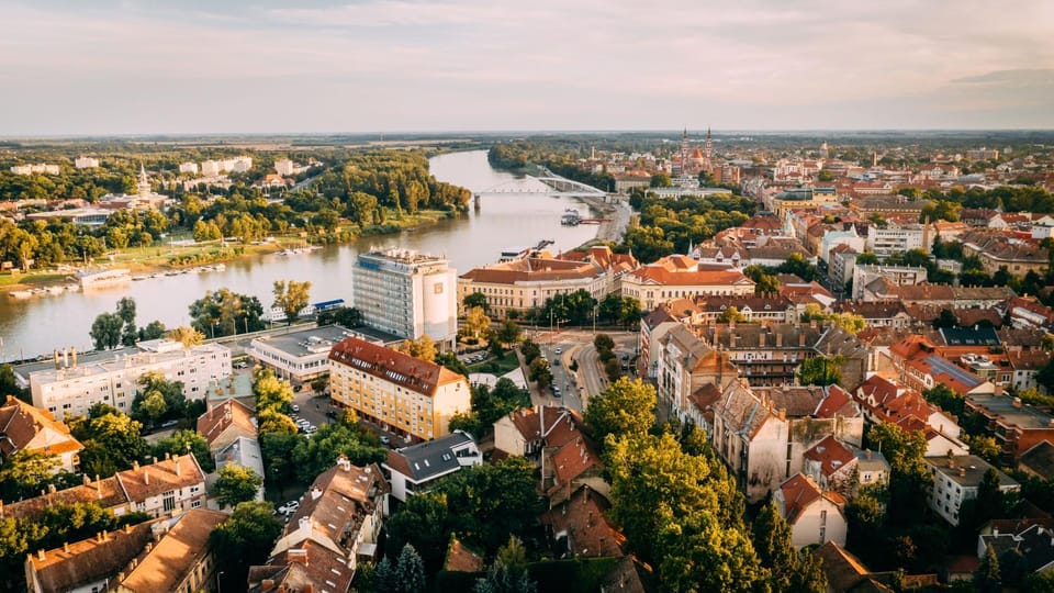 Nearby landmark, Day, Neighbourhood, Bird's eye view, Location