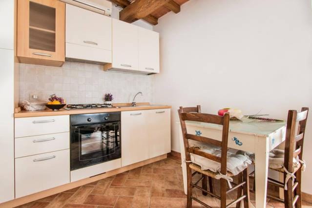 ❤Il Piccolo Nido...Romantico monolocale di Design❤ House in Pietrasanta