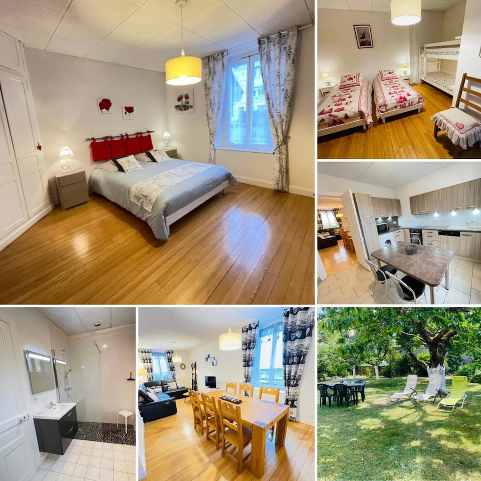 Bed, Kitchen or kitchenette, Living room, Photo of the whole room, Bedroom, Garden view