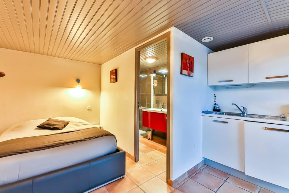 Bed, Kitchen or kitchenette, Other, Photo of the whole room, Swimming pool, Breakfast
