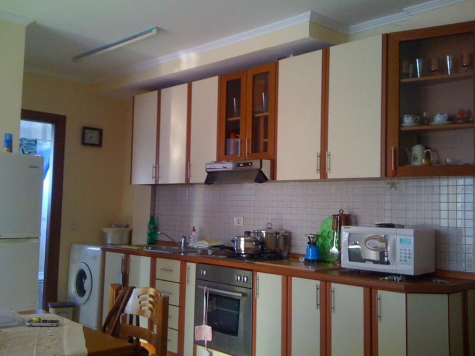 Coffee/tea facilities, Kitchen or kitchenette, toaster, washing machine