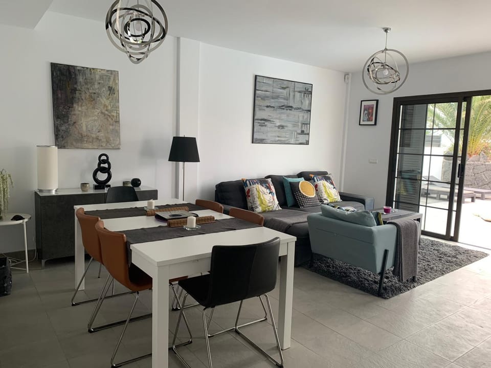 Modern villa with sea views Villa in Isla de Lanzarote