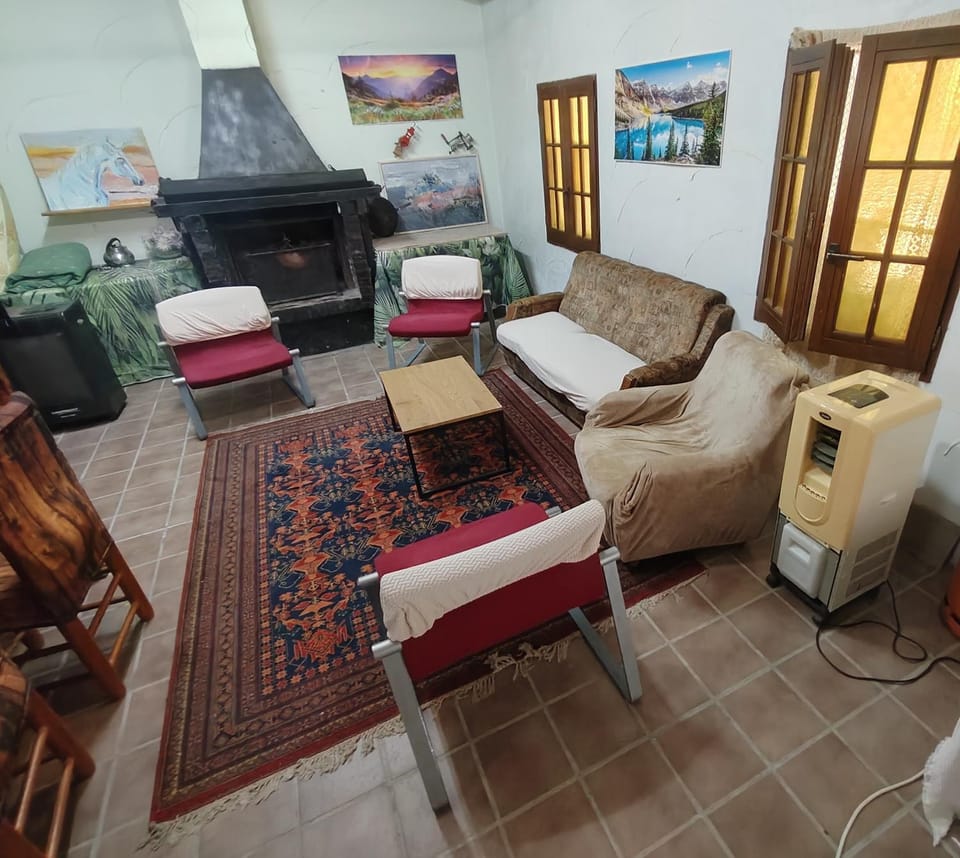 Casa completa junto al Parque Natural de la Bardenas, con parking-barbacoa-terraza House in Aragon