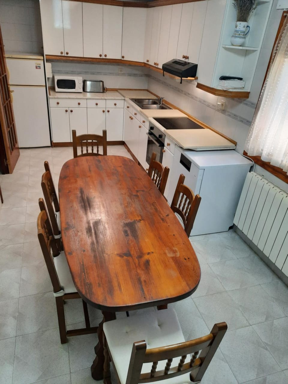 Dining area, dishwasher, minibar, pet friendly, stove