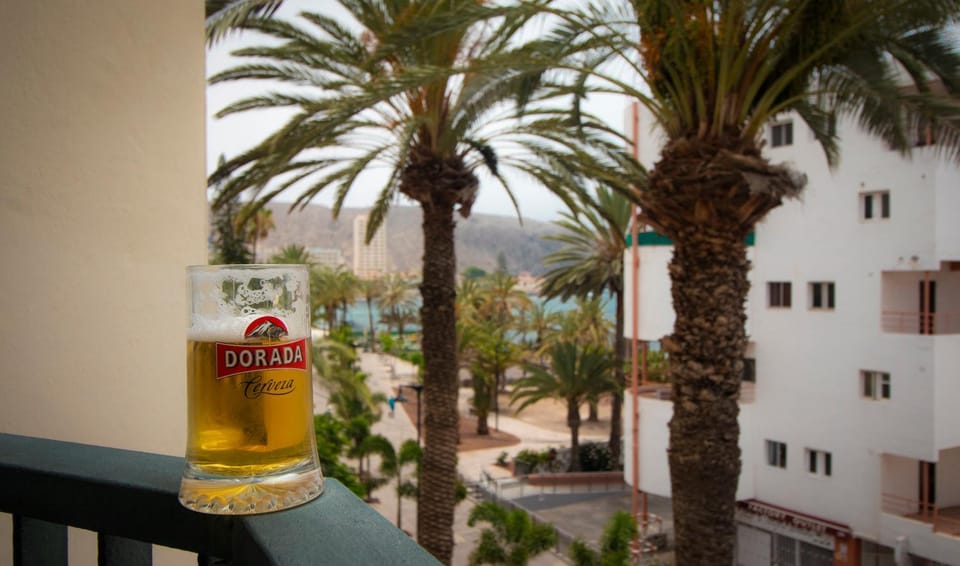 Balcony/Terrace, Drinks